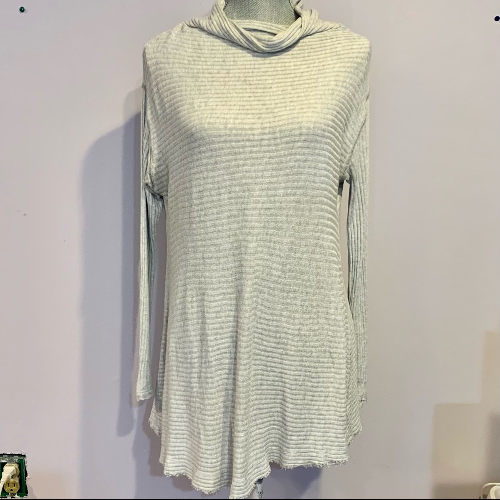We The Free Ribbed Split Back Sweater - Picture 3 of 7
